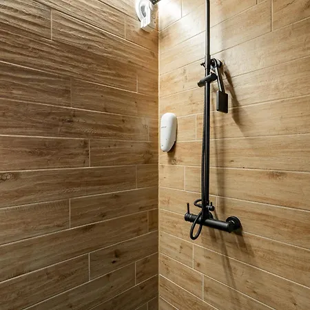 Koskisviitti 2 - Private High Quality With Views Apartament Laukaa