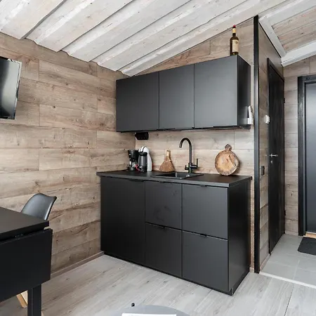 Koskisviitti 2 - Private High Quality With Views Apartmán *